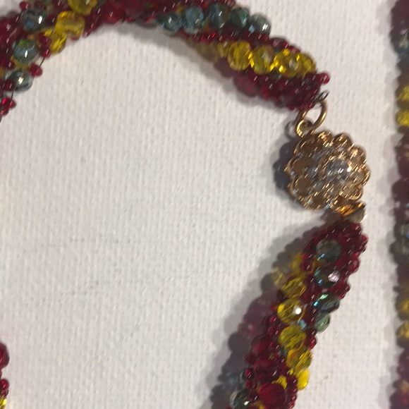 Red yellow necklace and bracelet - Picture 3 of 4